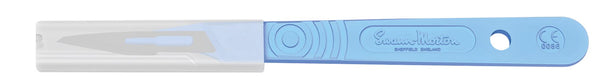 Swann Morton No 11 Sterile Disposable Scalpels With Guard 6603 (Pack of 10)